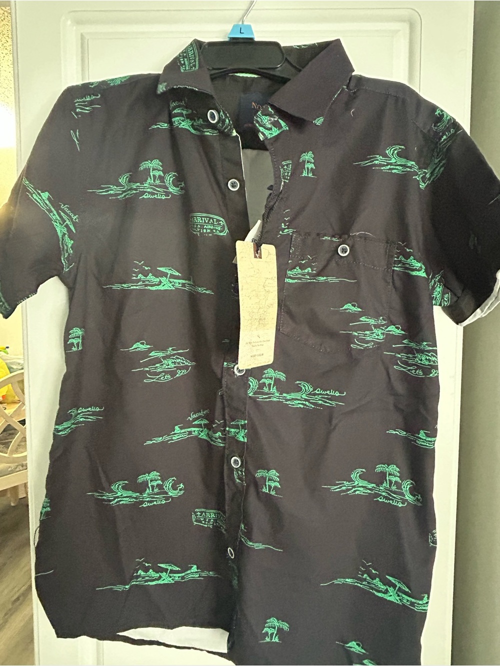 Nomad Boys Tropical Button-Up Shirt | NWT | Size 8 | Beach & Palm Tree Print